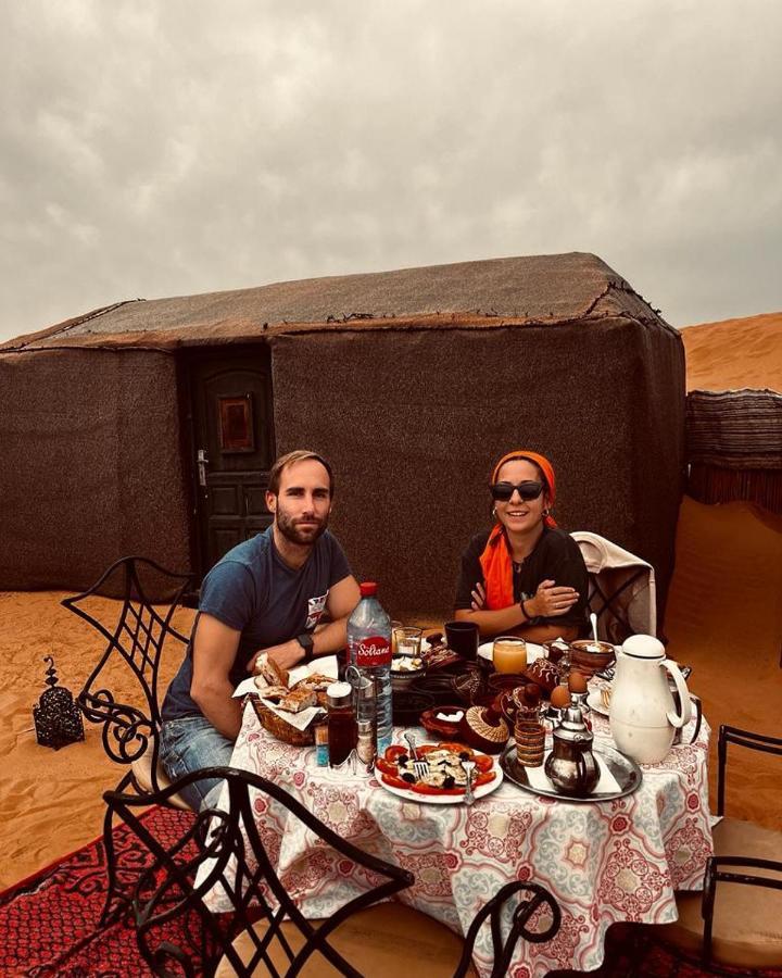 Sunset Desert Camp Hotel Merzouga Ngoại thất bức ảnh