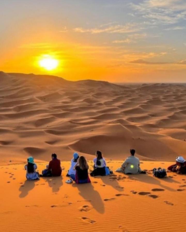 Sunset Desert Camp Hotel Merzouga Ngoại thất bức ảnh